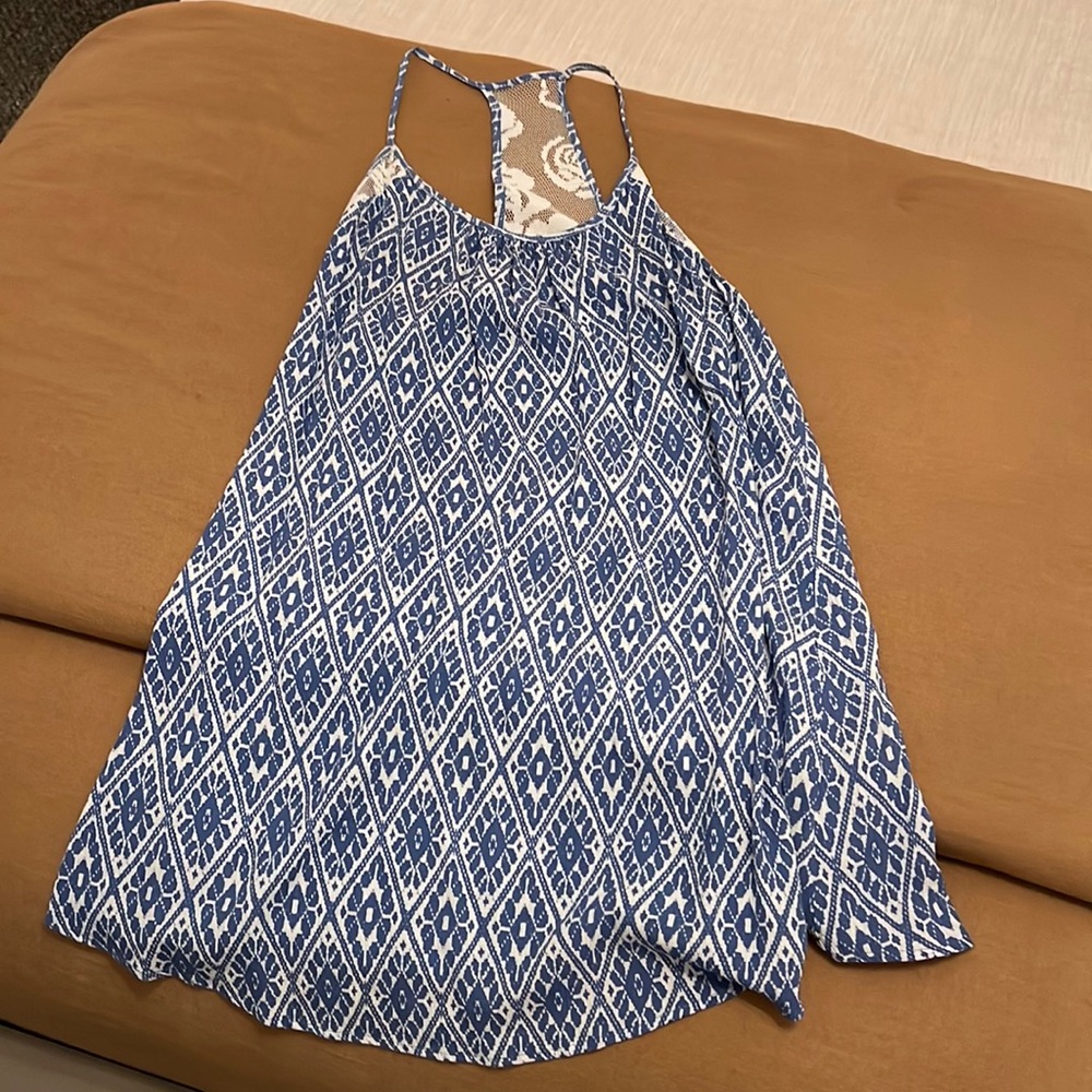 Blue & white boutique dress. Never worn. Size small.
